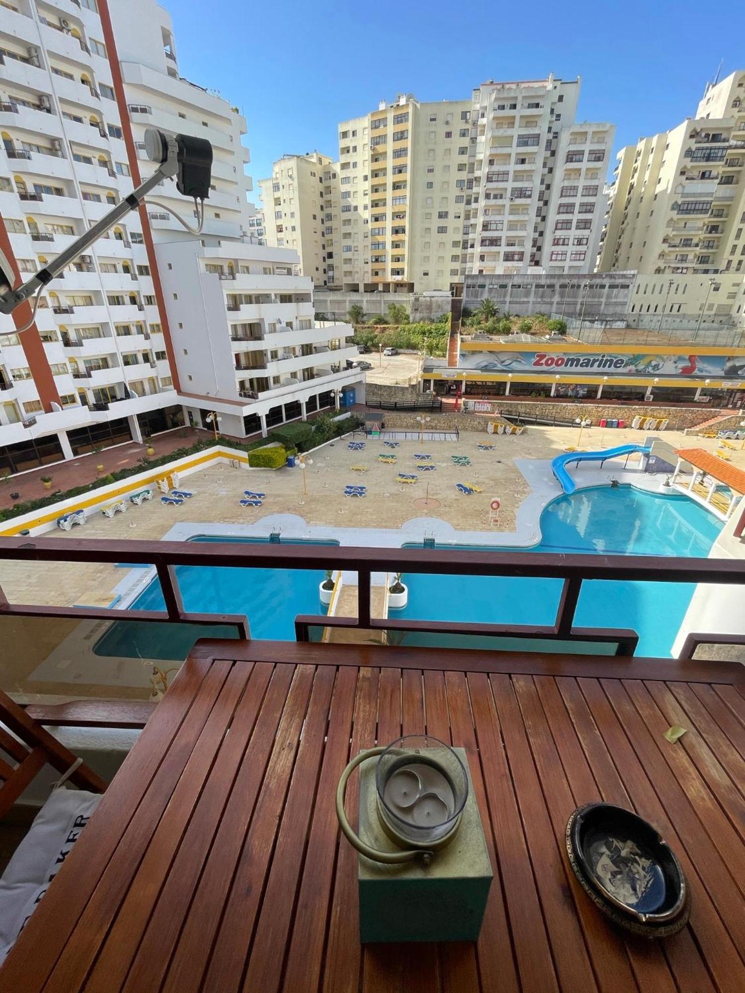 Laukamao Da Rocha Apartment